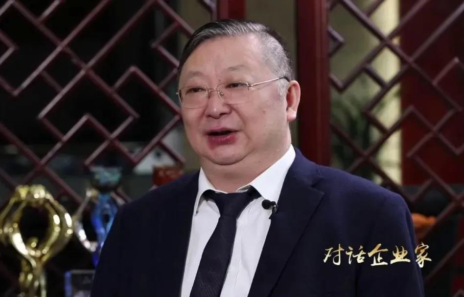 站高望遠(yuǎn) --江南模塑董事長曹克波專訪