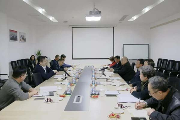 無錫市企業(yè)家協(xié)會會長一行來我司考察調研